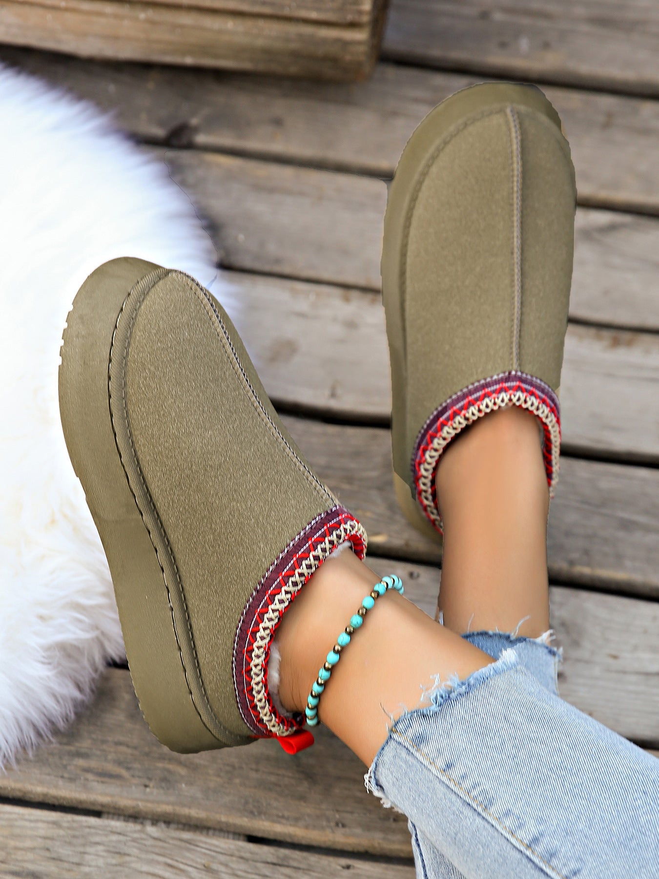 Bella Fleece Lined Slipper