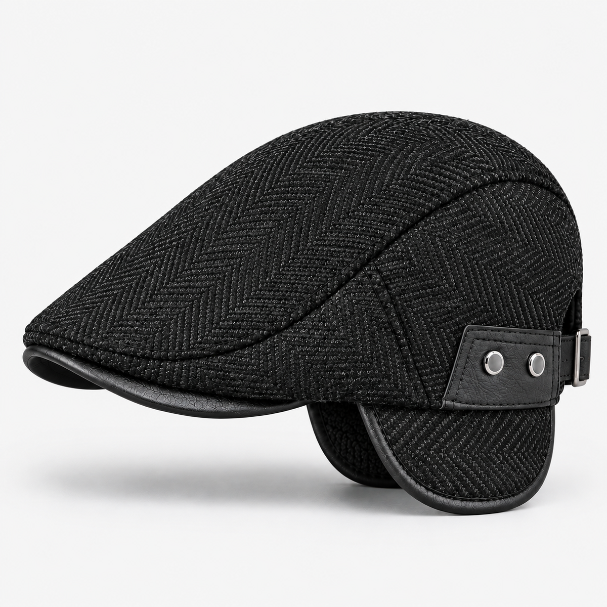 Roscoe men's driving cap in Black – square side view