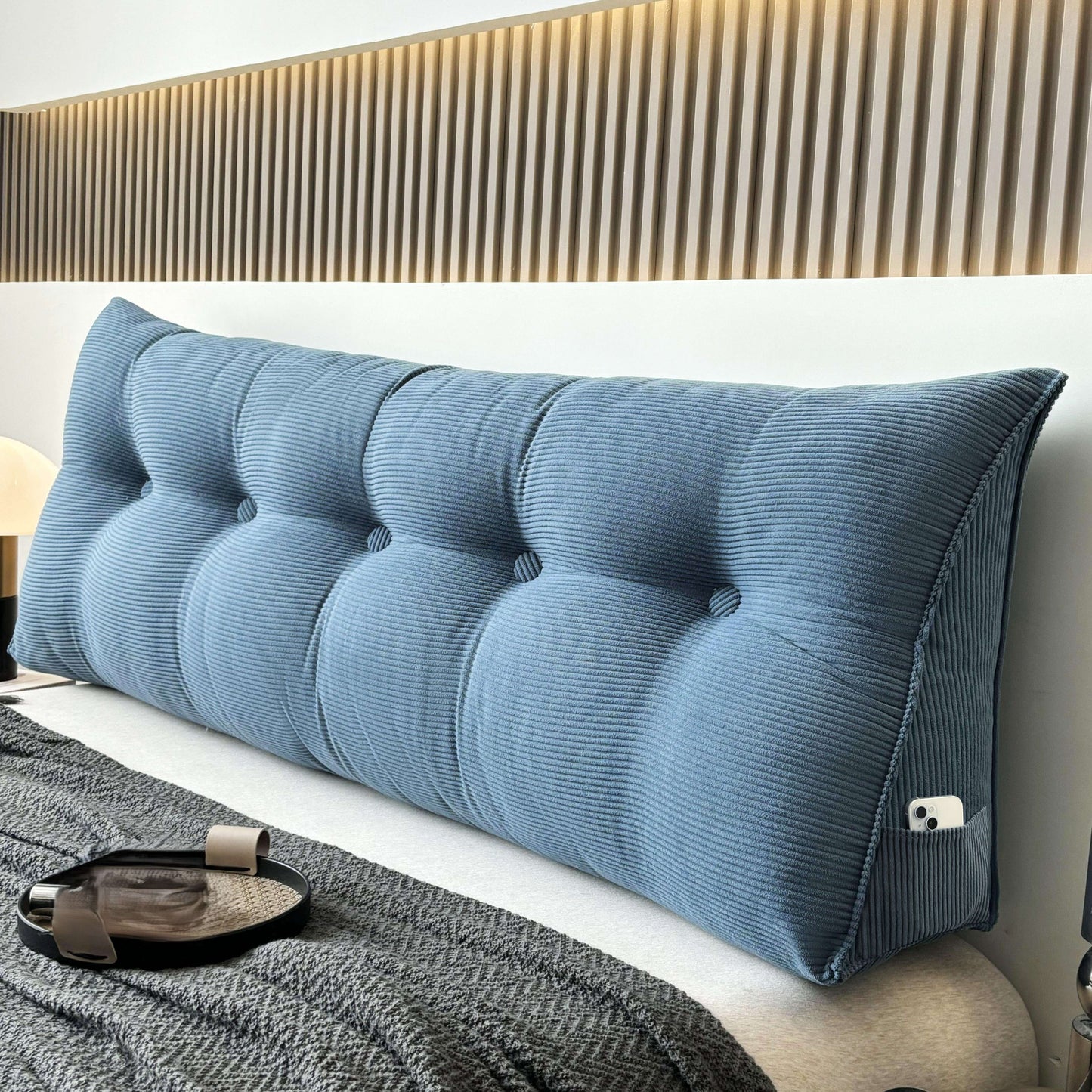 Inspire Polyester Wedge Pillow