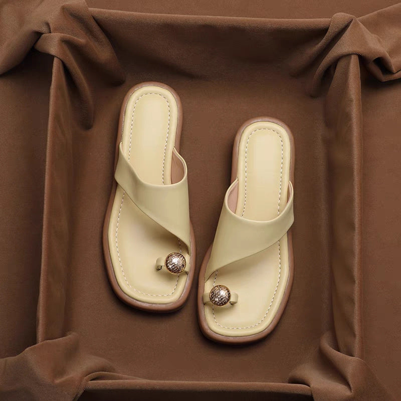 Oliver Metal-Accent Slide — Beige