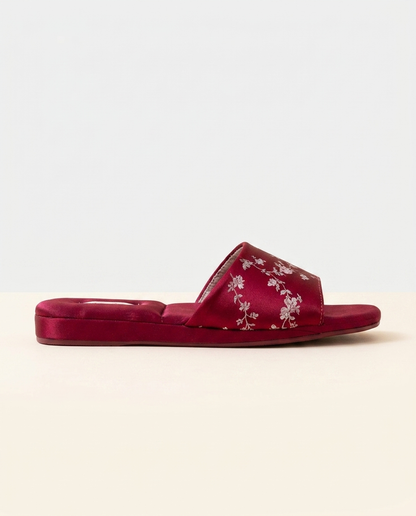 Hayes Brocade Slide