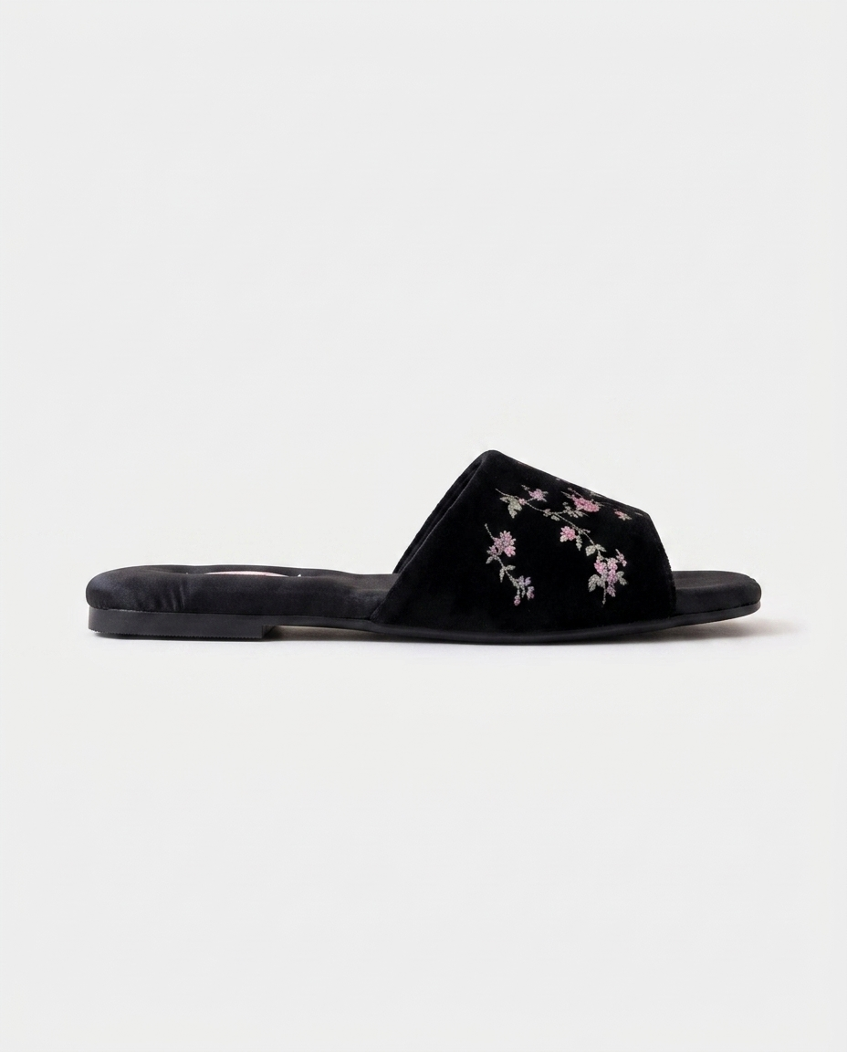 Hayes Brocade Slide