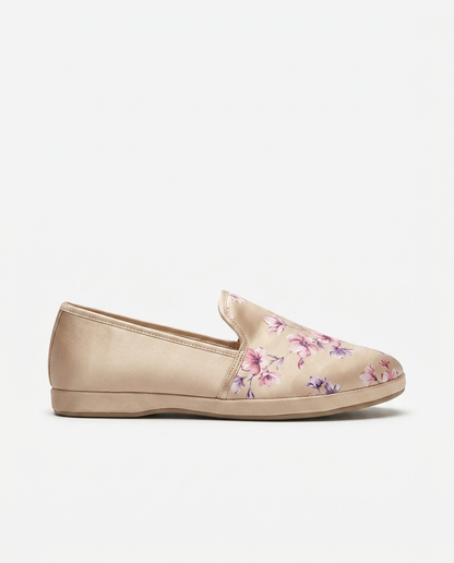 Hayes Brocade Slide
