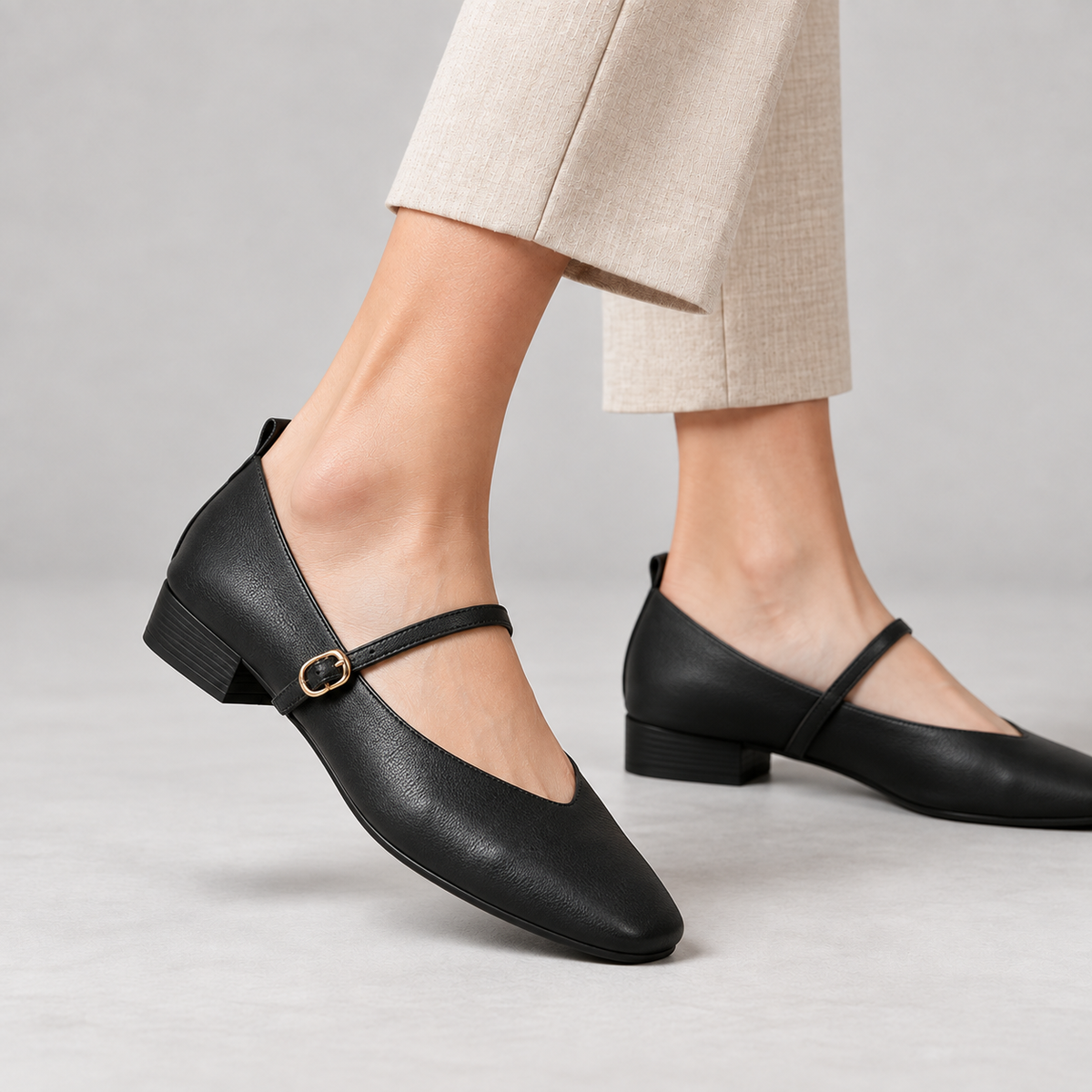 Diana Women's Cushioned Shoes, Broad Size Range | Hudson & Wells