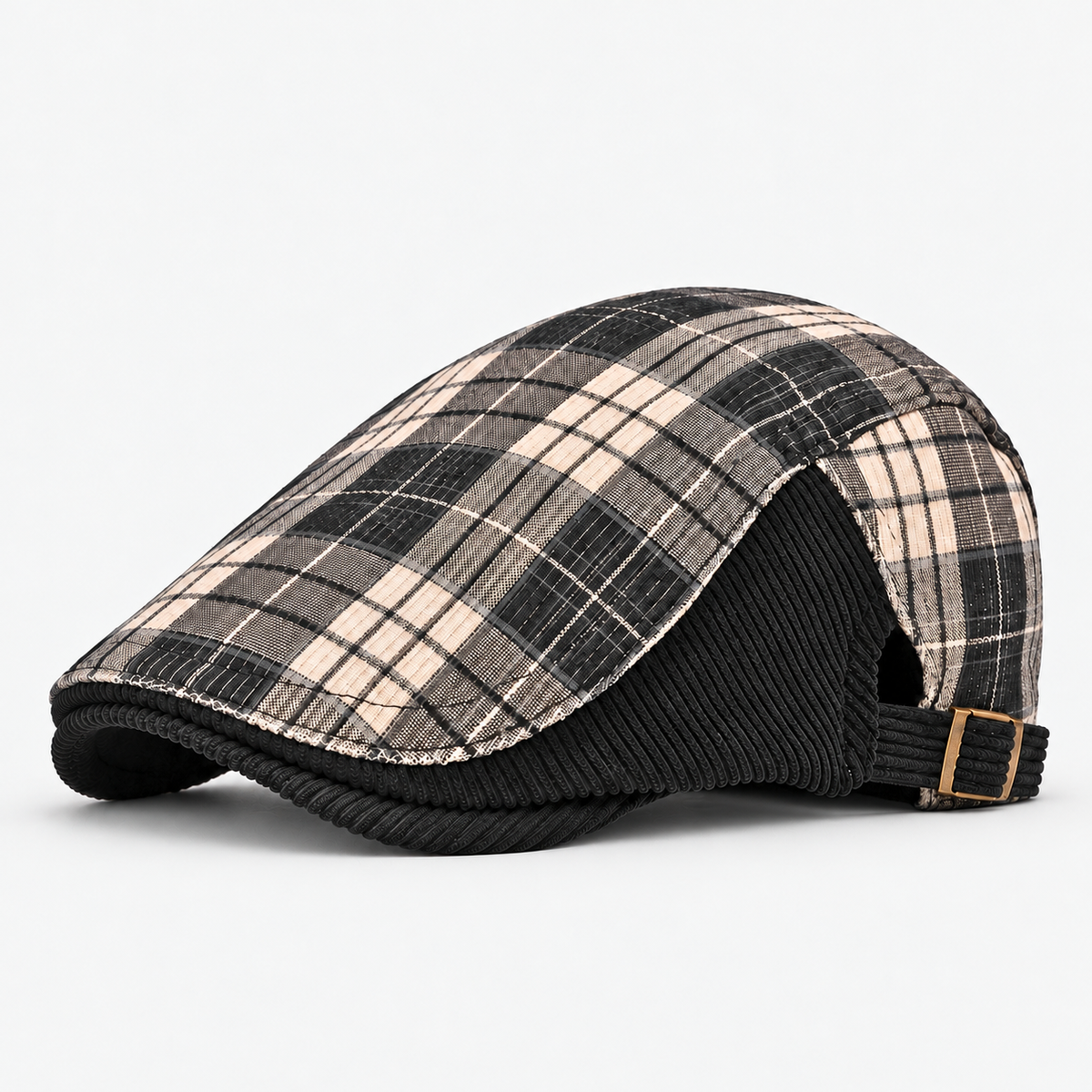 Emmett men's driving cap in Black – square side view