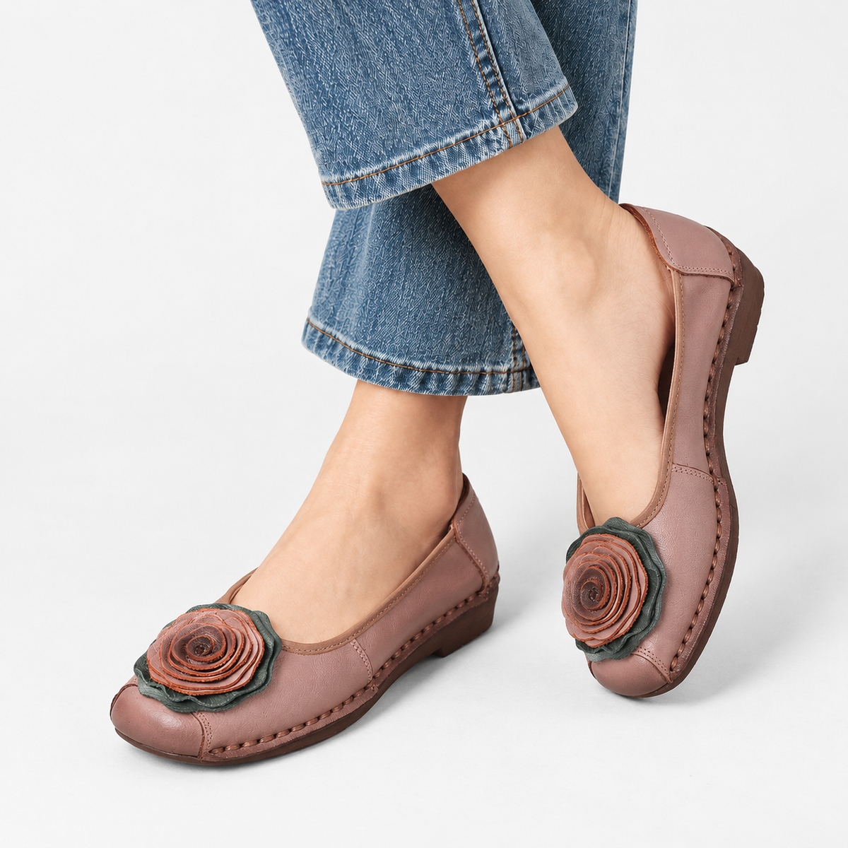 Lavinia | Hudson & Wells