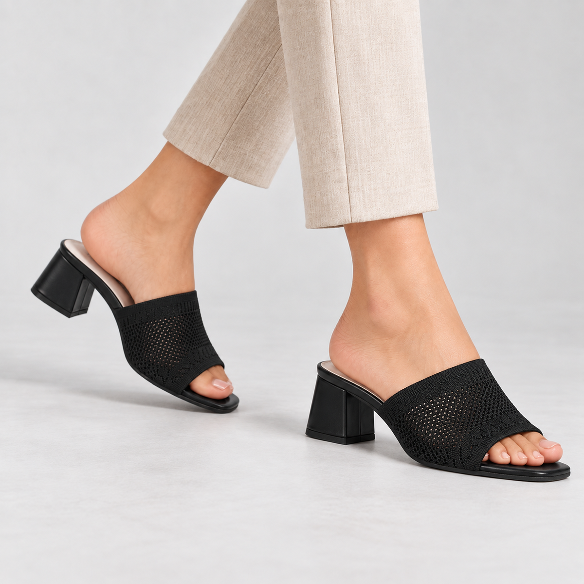 Lorna Women's Cushioned Slide Sandals | Hudson & Wells