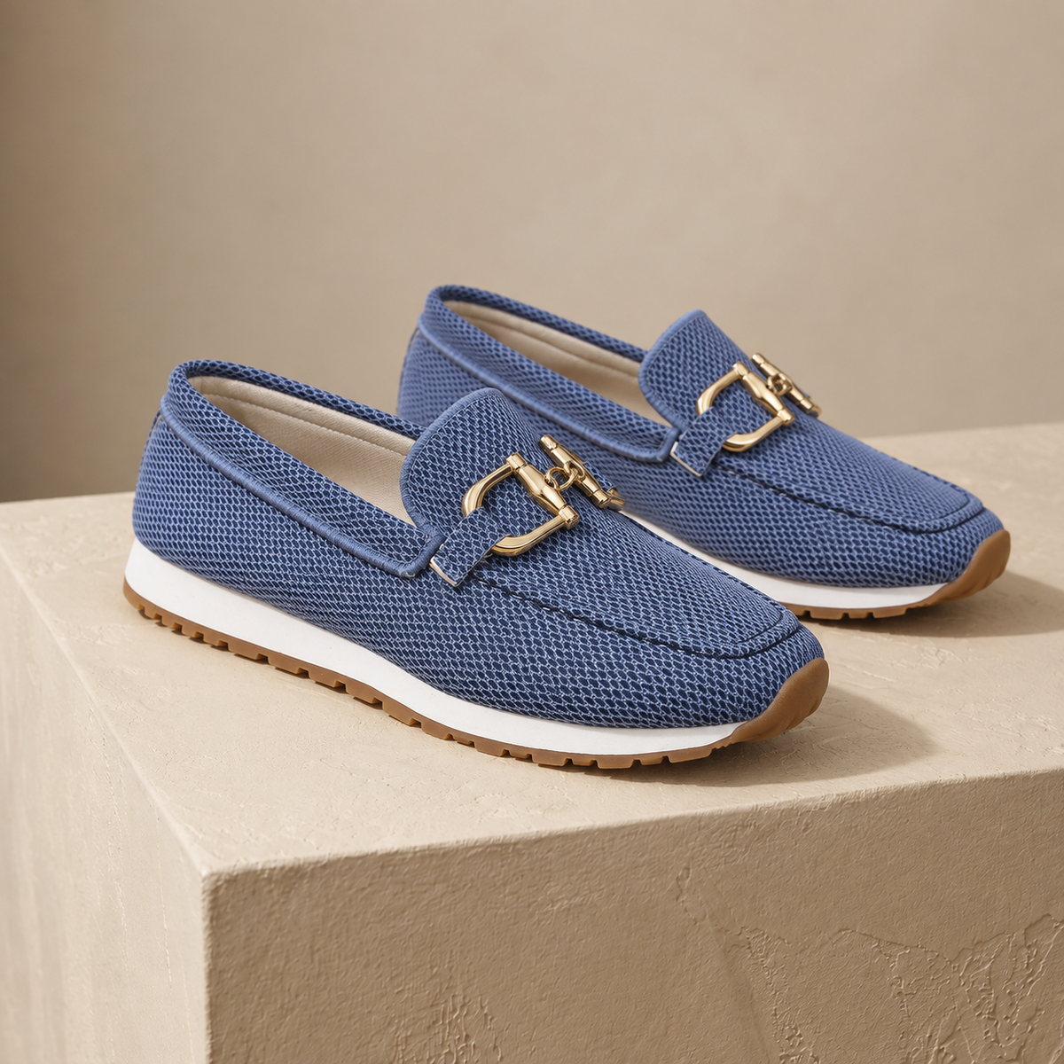 Lorraine Women's Cushioned Comfort Shoes | Hudson & Wells