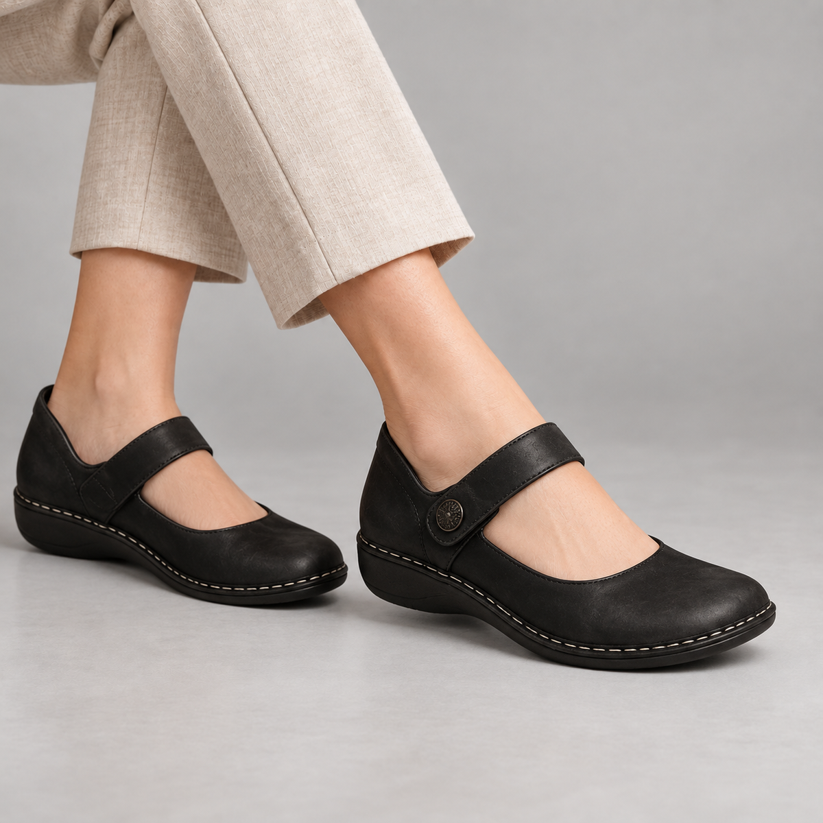 Marian Women's Orthopedic Comfort Shoes, Half-Size Options — Black | Hudson & Wells