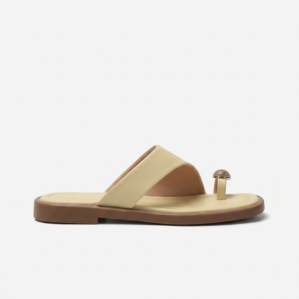 Oliver Metal-Accent Slide — Beige | Hudson & Wells