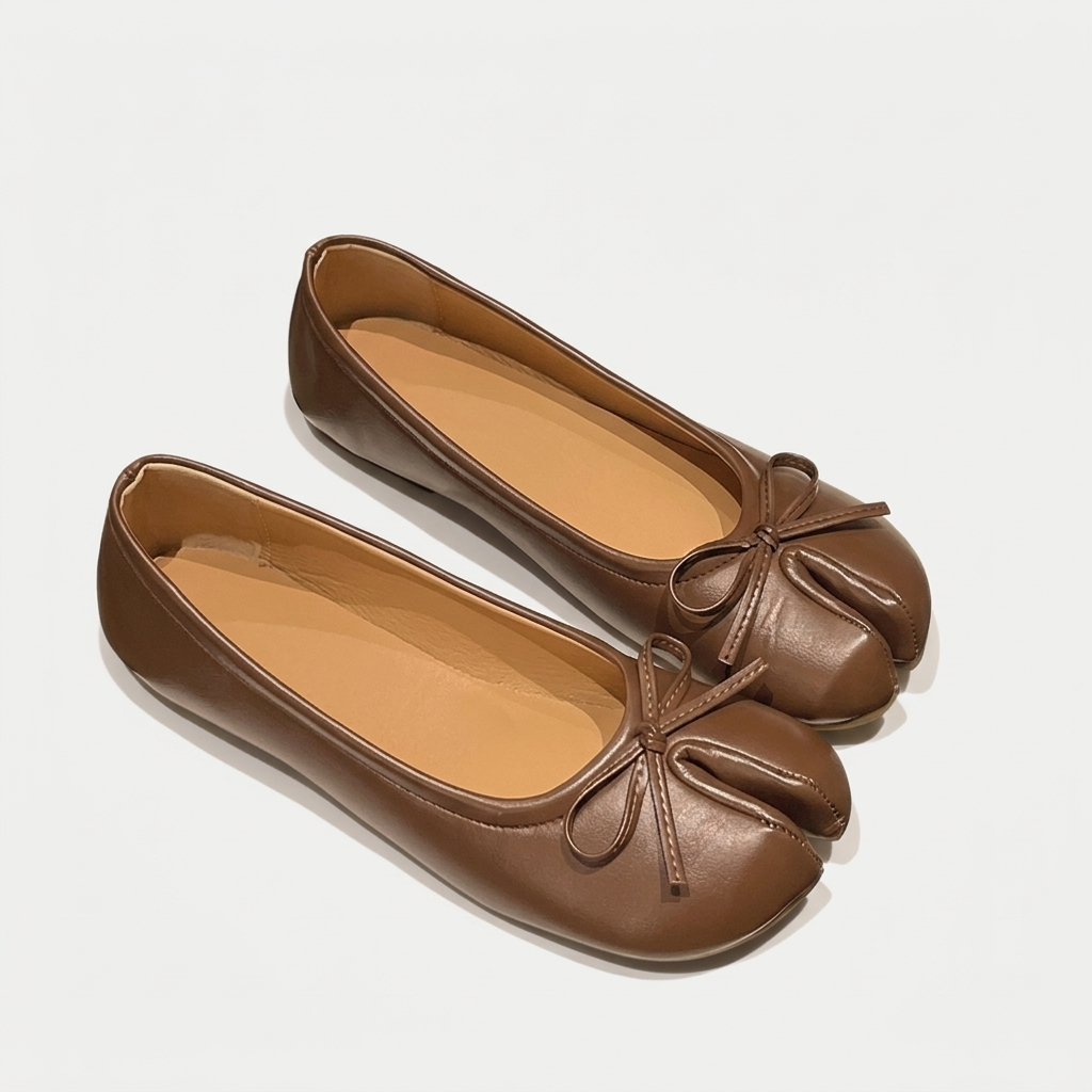 Parker Split-Toe Ballet Flat | Hudson & Wells
