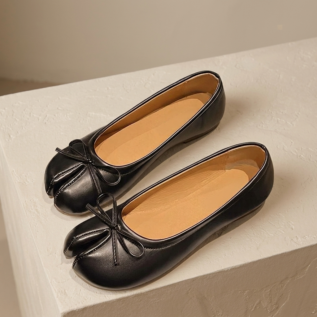 Parker Split-Toe Ballet Flat | Hudson & Wells