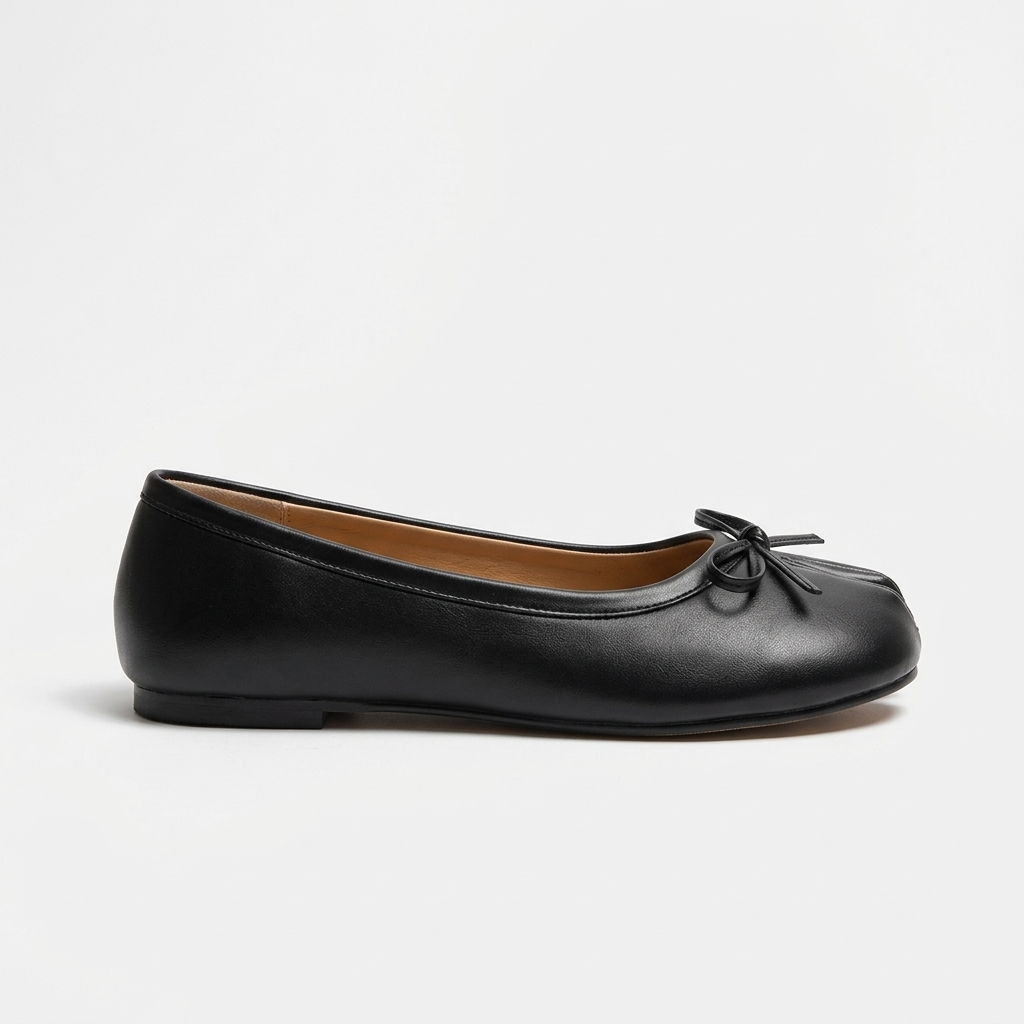 Parker Split-Toe Ballet Flat — Black | Hudson & Wells