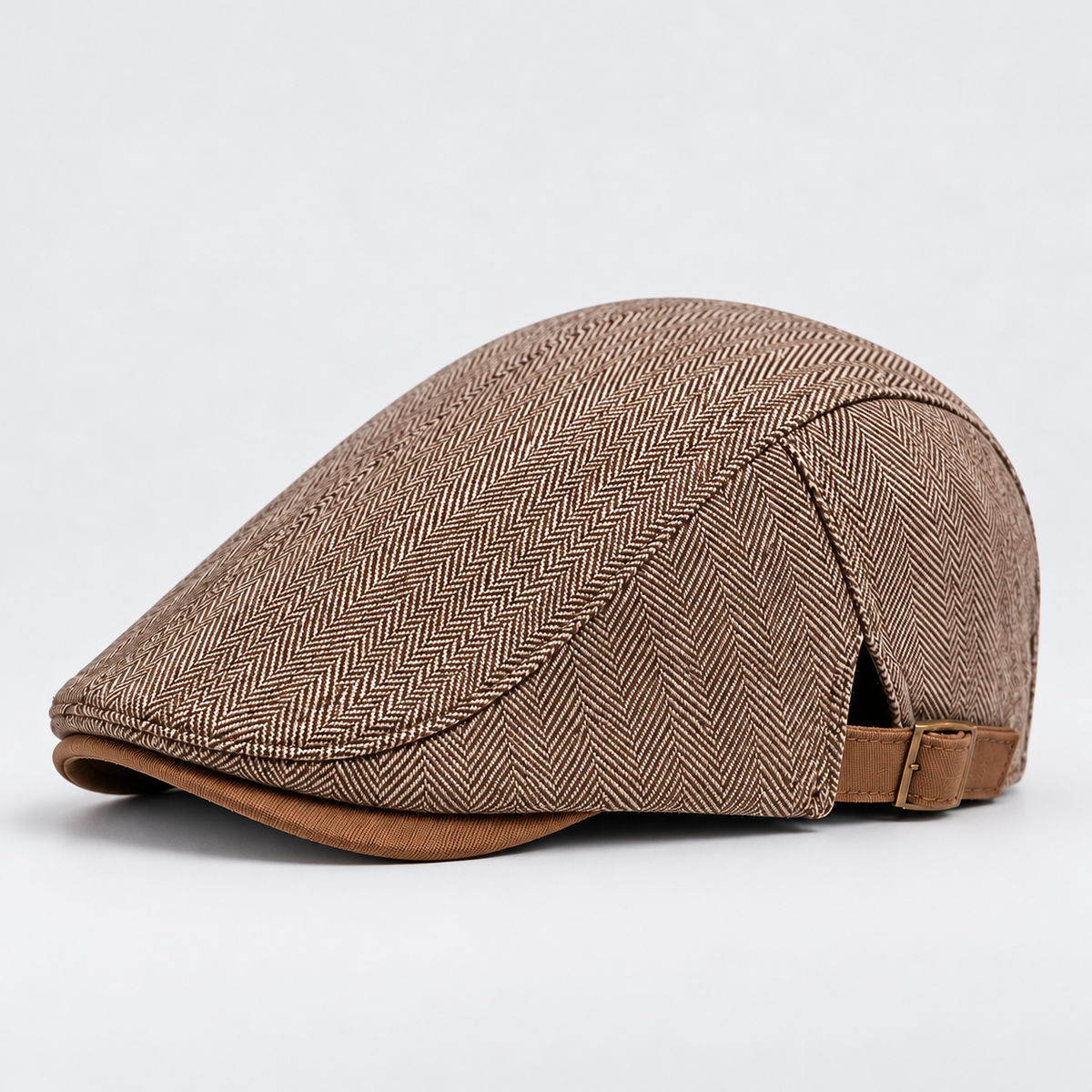 Quentin men's driving cap in Tan – square side view