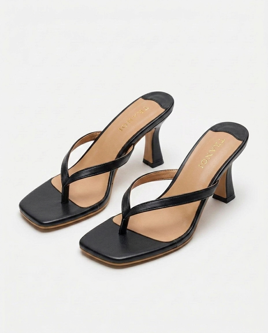 Warren Square-Toe Kitten Heel | Hudson & Wells