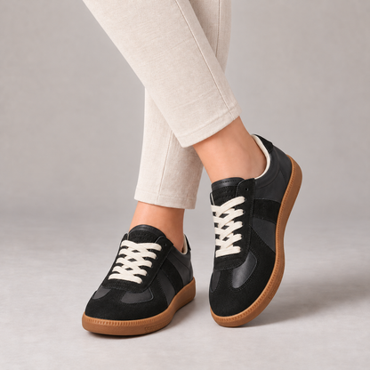 Willa Genuine Leather Sneakers, Rounded Toe — Black (Dx 36 48) | Hudson & Wells