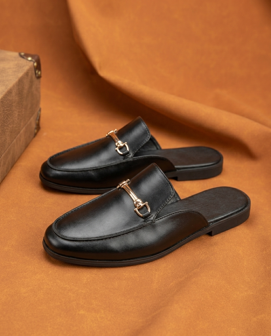 Rowan Buckle Mule